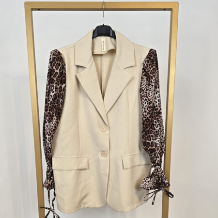 Oversized colbert met design mouw (beschikbaar in diverse kleuren en prints)