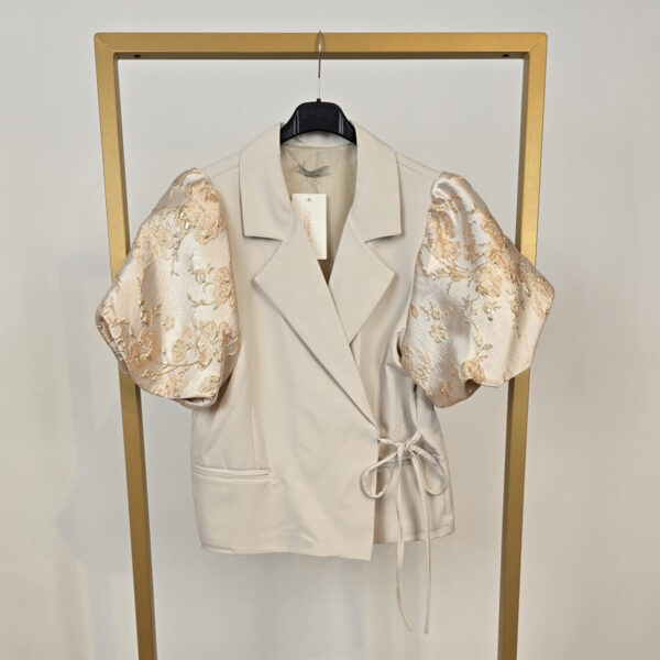 Overslag blazer met design korte mouw (beschikbaar in diverse kleuren) - Afbeelding 2